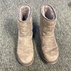 Women’s Uggs